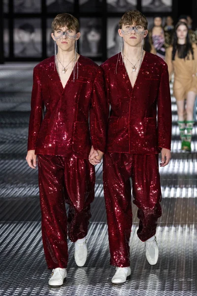 Look 35